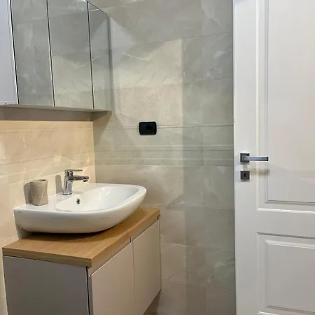 Aurelio 2 Capital Apartment